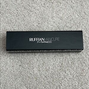 NIB MAC Ruffian Manicure Set - Spectator